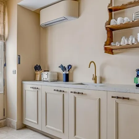 Pick A Flat's In Saint Germain - Paul-louis Courier Paris