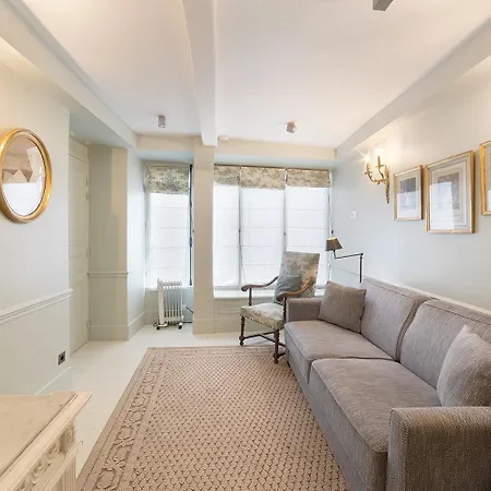 Pick A Flat's In Saint Germain - Paul-louis Courier Apartment